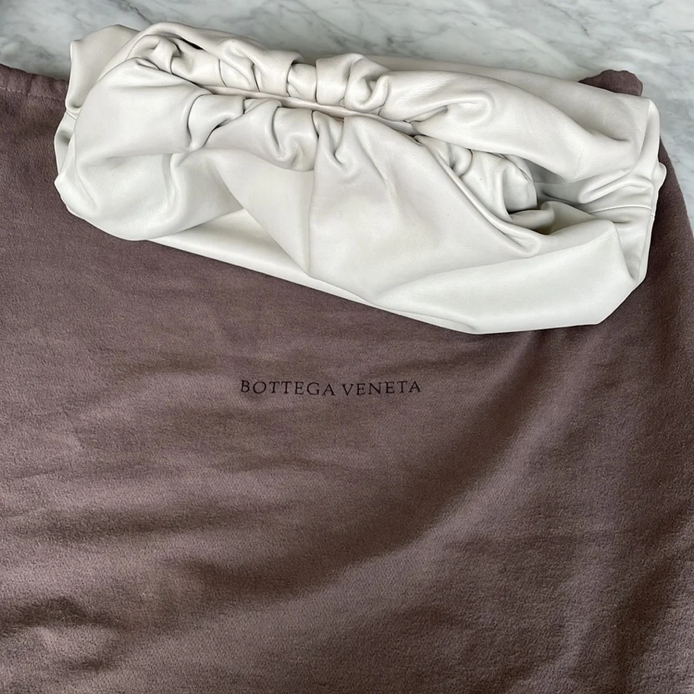 Bottega Veneta Pouch - Picture 12 of 12